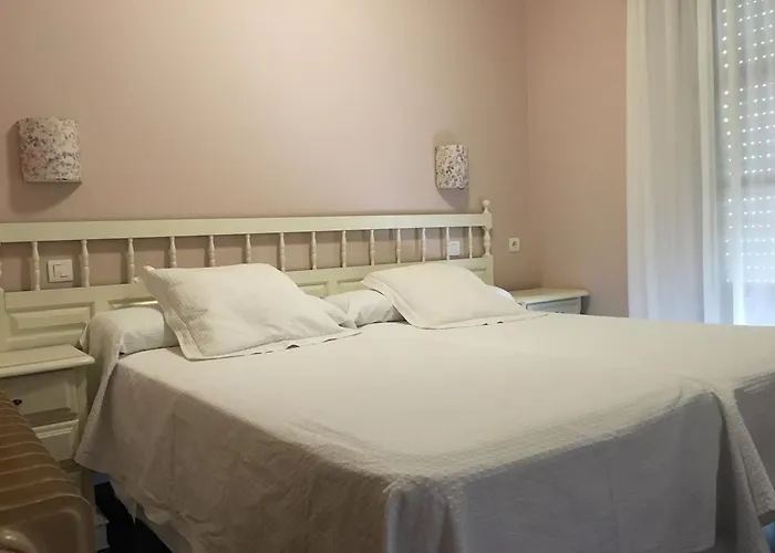 Guest house Restaurante Mendez 2*